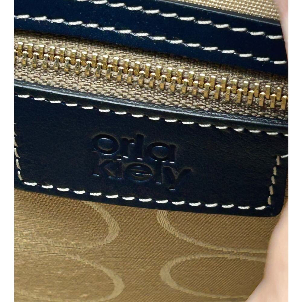 Orla Kiely Embossed Stem Willow Leather Bag - Picture 3 of 11